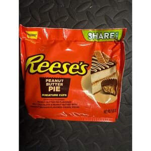 Reese's Peanut Butter‎ Pie Miniature Cups 9.6 oz Share Pack Limited Edition 5/26